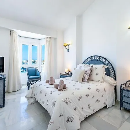 Puerto De Vacacional Con Vistas Al Mar Y Yates Tres 2 Baños * Benalmádena