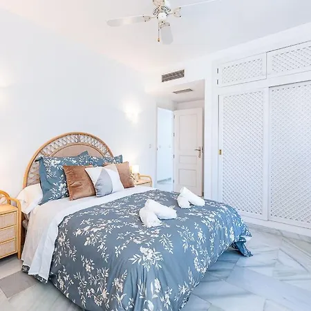 Puerto De Vacacional Con Vistas Al Mar Y Yates Tres 2 Baños * Benalmádena